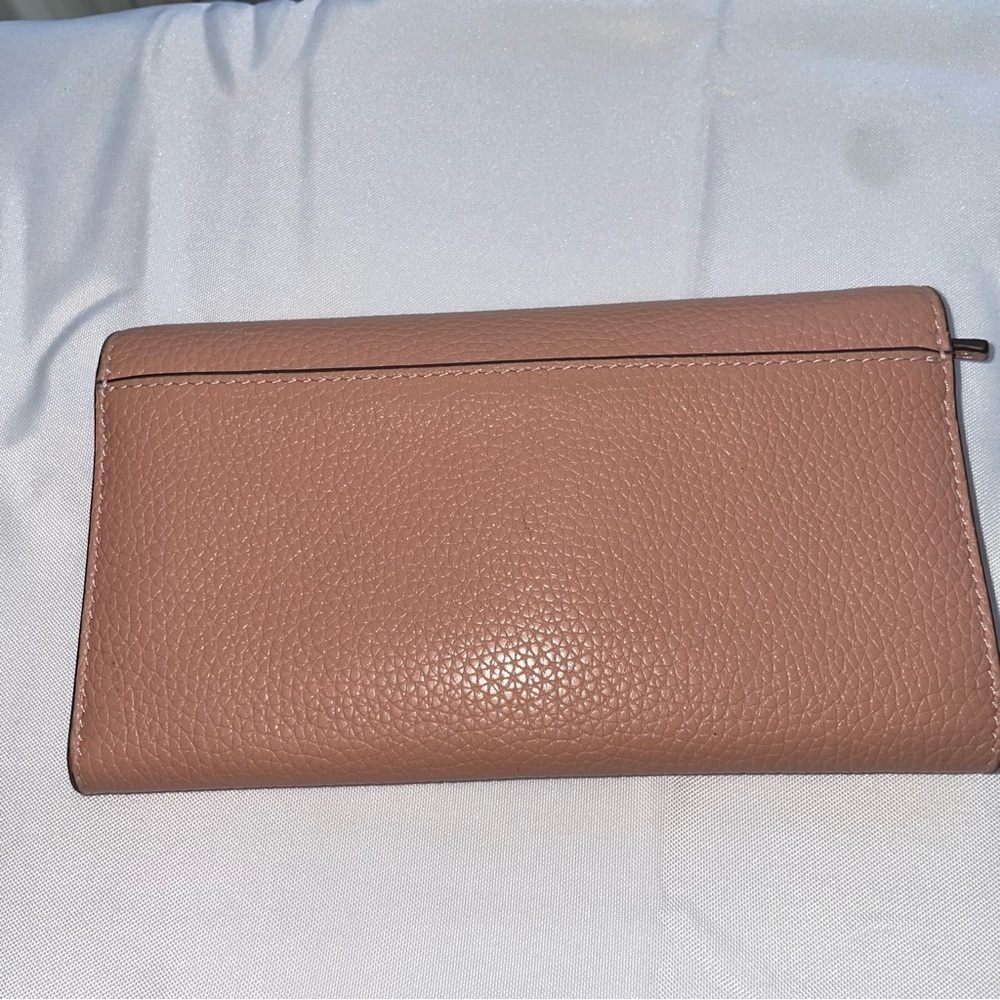 Tory Burch Britten Smartphone Wallet Pink Pebbled Leather Gold Hardware - Picture 9 of 11